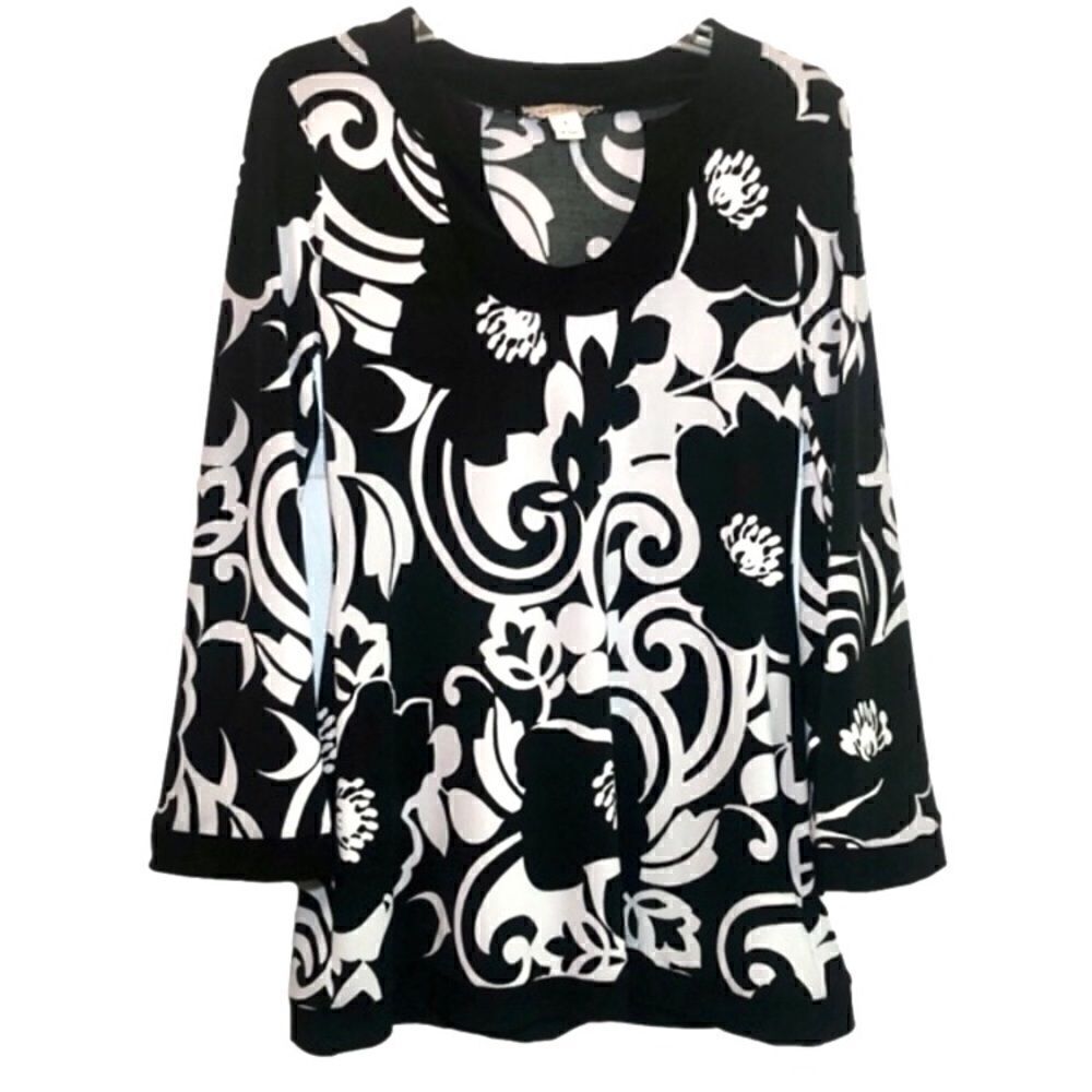 White House Black Market Floral Tunic in Black/White Women’s Small